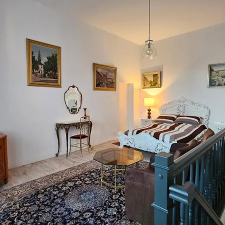 Apartment Przy Jeziorze *